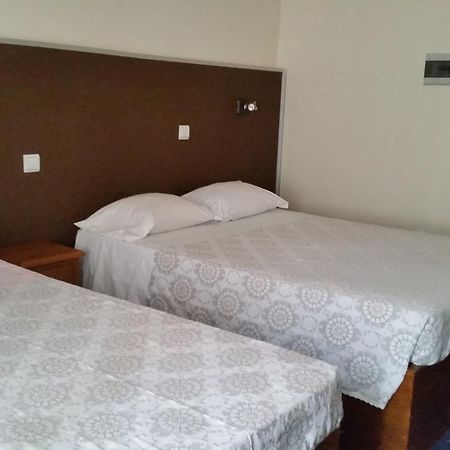 Pensao Lourenco Curia Kamer foto